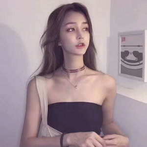 16张高清女生头像合集 气质优雅又自带个性时尚感