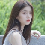 15张清纯淡雅款女生QQ头像 自带文静气质超适配日常用