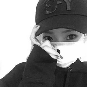 霸气又酷！14张黑白戴口罩女生头像高清合集