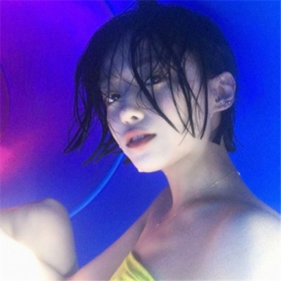 女生霸气QQ头像合集！36张有范又个性的拽姐头像