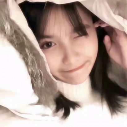 戴帽子的清新女生头像合集 36张适合当微信头像