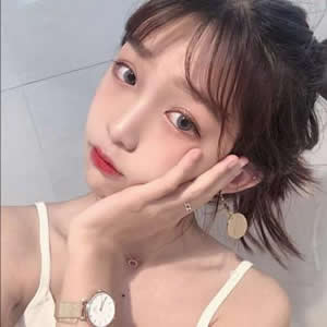 超拽又可爱！12张高清霸气女生头像适合当微信头像