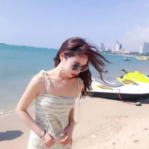 18张高清成熟气质女生头像 高贵又有氛围感的社会女头合集