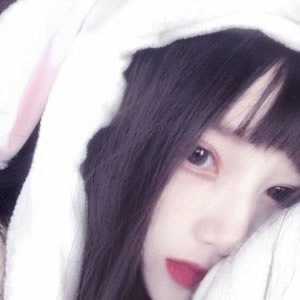 12张高清个性唯美女生微信头像 挑一款当头像刚好