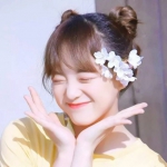 18张高清可爱女生潮流头像 氛围感拉满的时尚头像合集