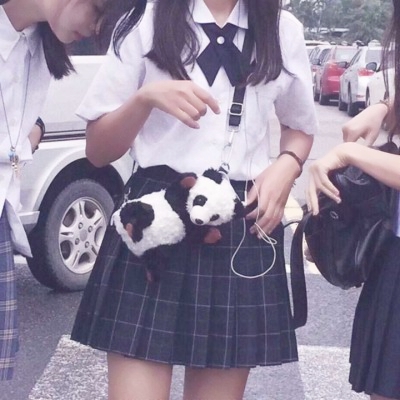 16张高清女高中生校服部位头像合集