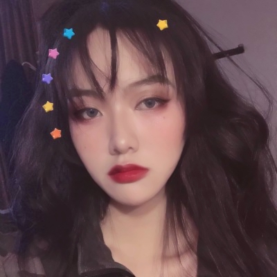女生超酷微信头像 9张高清好看的女生酷飒微信头像合集