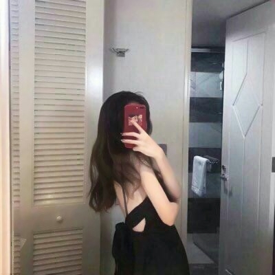 白富美风格微信头像合集 14张高清好看的女生头像分享