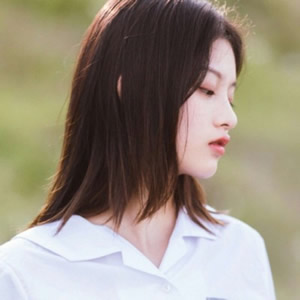 16张可爱小清新闺蜜女生头像 高清好看快存