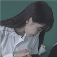 18张氛围感拉满的女生侧面意境头像