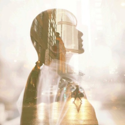 女生幻影头像合集 22张高清意境感拉满的女生头像