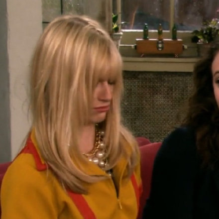 追剧党必备！破产姐妹经典表情包合集来了