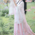 36张不露脸汉服古风女生部位头像 高清又唯美