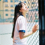 12张高清唯美伤感女生侧脸背影头像 适合做头像的氛围感图片