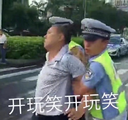 海口小伙爱尬舞，随时随地都能整活