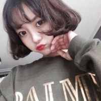18张好看的个性短发女生头像分享