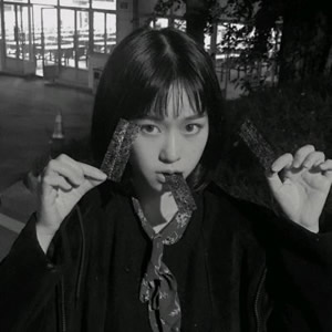 16张又酷又霸气的女生头像合集