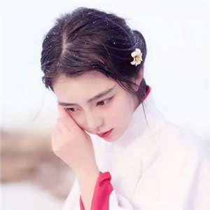 12张高清唯美伤感女生侧脸背影头像 适合做头像的氛围感图片