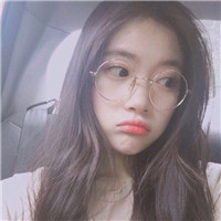 戴眼镜的呆萌女生头像合集 18张可爱软萌女生头像来啦