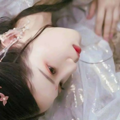 22张高清氛围感拉满的真人女生古风头像