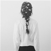 超火的女生背影头像合集 一共22张