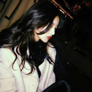 女生微信伤感头像合集 16张高清唯美风格任你选