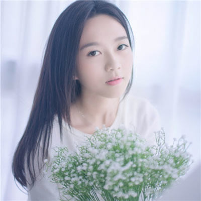 女生手捧满天星的高清唯美头像合集 12张氛围感拉满