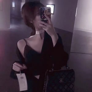 16张气质拉满的网红性感美女头像 高清无水印QQ头像合集