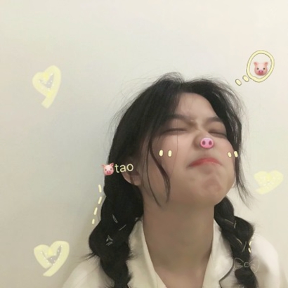 36张高清好看的女生时尚美妆头像图 速来收藏