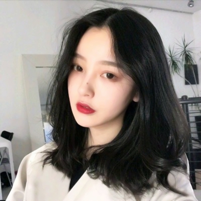 女生潮流头像合集 跟着时尚走的氛围感女神（19张）