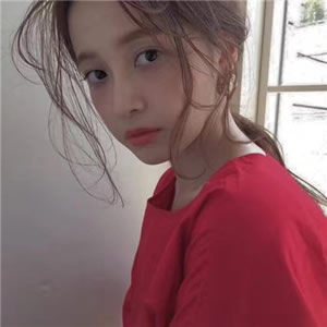 12张高清真实感女生卖萌QQ头像 软萌感拉满