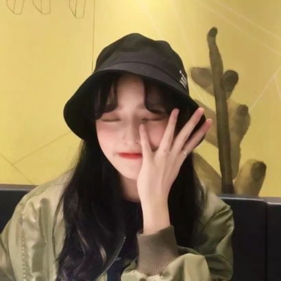 18张高清女生清新时尚QQ头像 好看又百搭