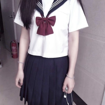 16张高清女高中生校服部位头像合集