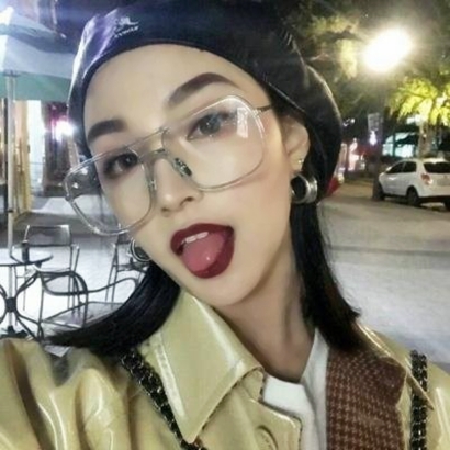 28张高清霸气御姐女头像 又美又飒的女生头像合集