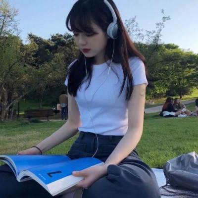 23张超酷女生微信头像合集 高清又够潮