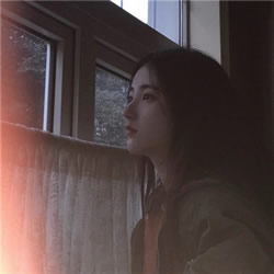 16张高清女生侧脸头像 个性又好看的QQ头像素材