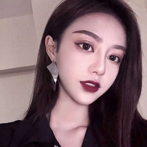 18张高清长发御姐头像 自带飒爽气质范儿