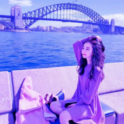 33张高清紫色高贵女生真人头像 氛围感拉满的QQ头像合集