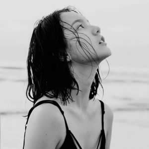 18张高清霸气女生QQ头像 超飒女生头像合集来了