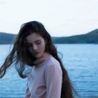 9张高清欧美气质女神头像 氛围感拉满的女生头像合集