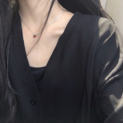 23张超飒社会酷女头 高清氛围感混社会女生头像合集