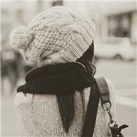 18张欧美风女生灰色伤感头像 氛围感拉满