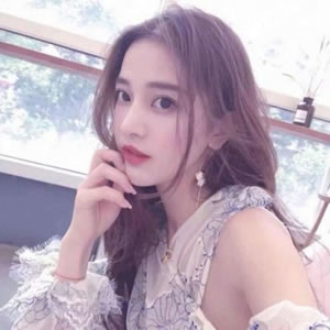 16张高清冷淡风伤感女生头像 氛围感拉满