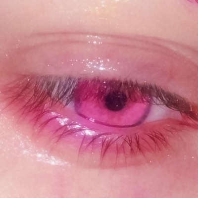 女生单眼头像合集！18张高清个性眼睛头像来了