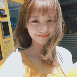 女生头像合集来啦！16张高清唯美又时尚的女生头像图