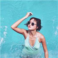 21张超酷带墨镜女生QQ头像 氛围感直接拉满