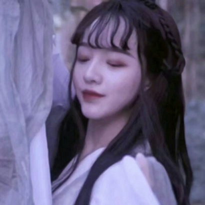 28张高清冷淡风真人古风女生头像合集