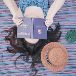 18张文艺感拉满的小清新女生部位头像
