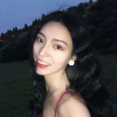 白富美风格微信头像合集 14张高清好看的女生头像分享