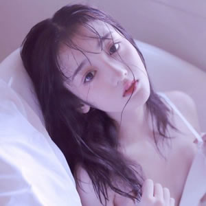 16张高清好看的女生微信头像 清新唯美风格直接存